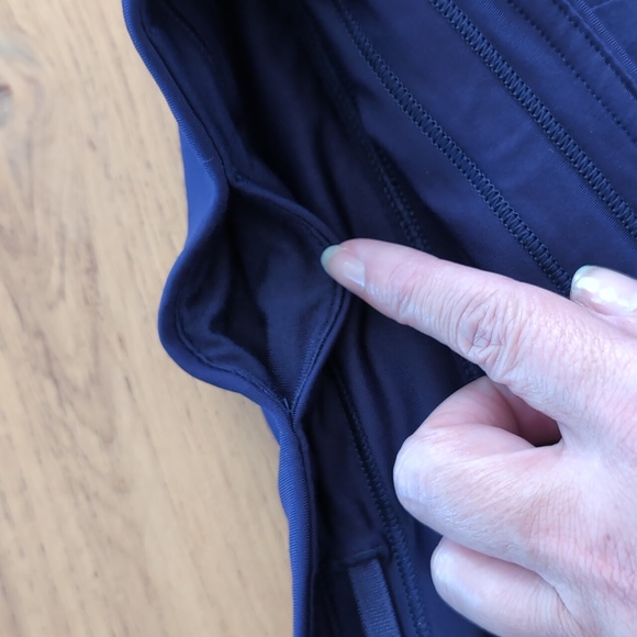 Lululemon tennis/pickleball/running skirt - 4 - Picture 4 of 8